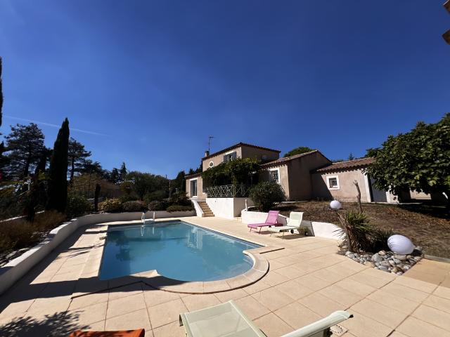 Maison 6 pièces 165 m²