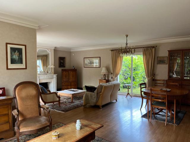 Maison 6 pièces 165 m²