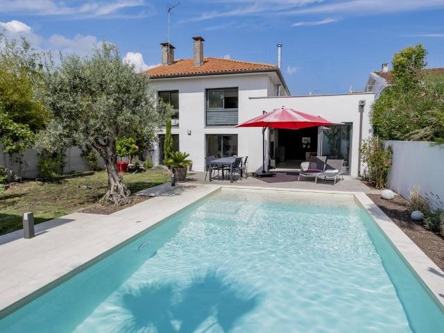 Maison 6 pièces 165 m²