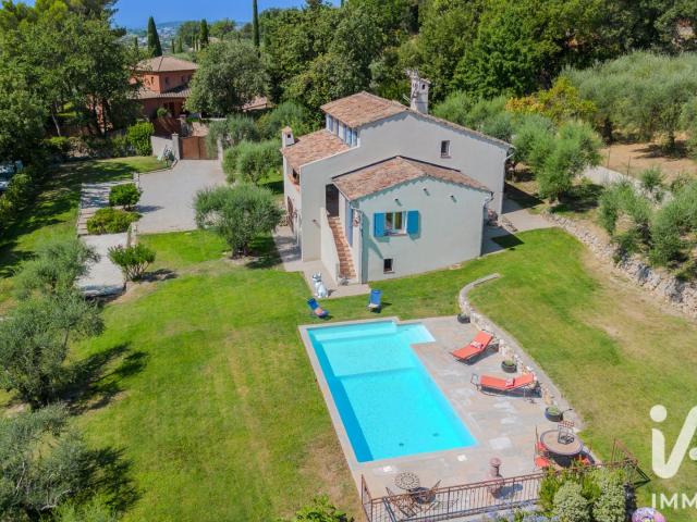 Maison 6 pièces 165 m²