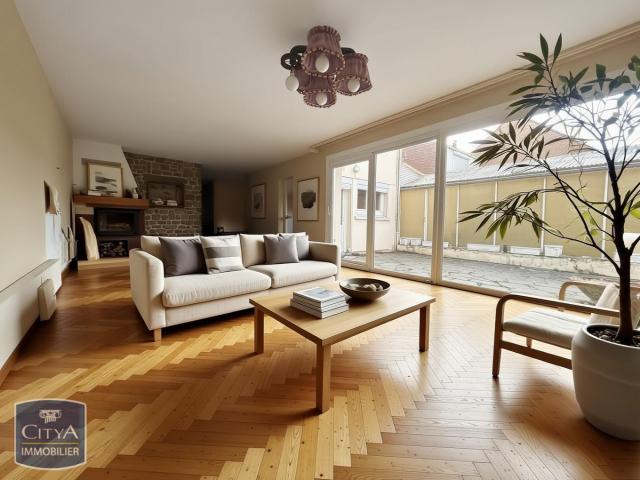 Maison 6 pièces 165 m²