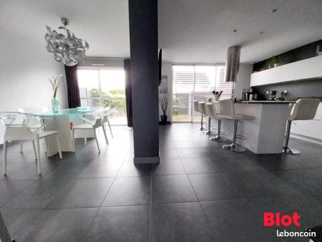 Maison 6 pièces 165 m²