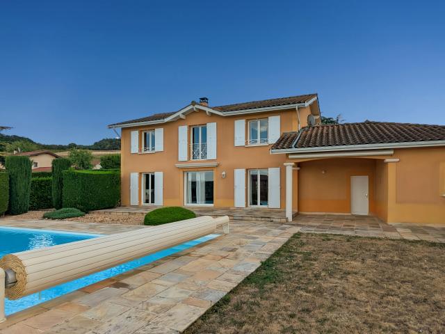Maison 6 pièces 166 m²