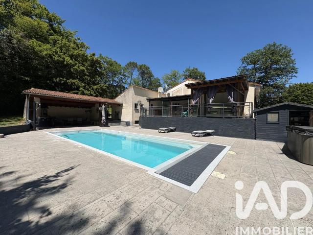 Maison 6 pièces 166 m²