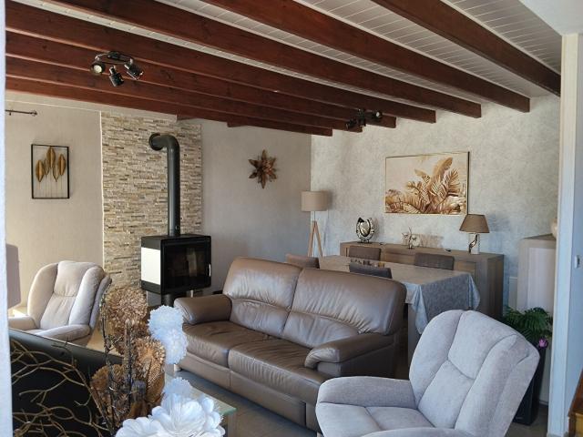 Maison 6 pièces 166 m²