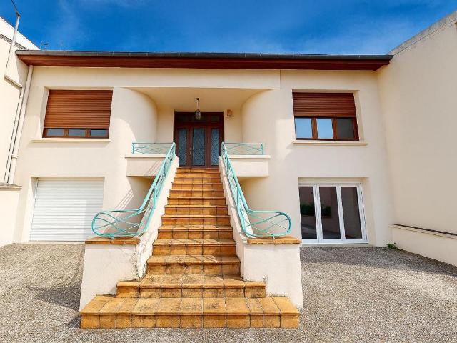 Maison 6 pièces 166 m²