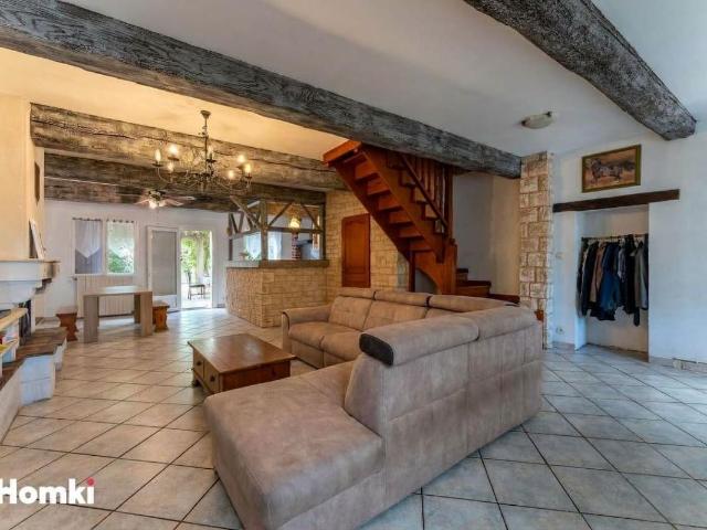 Maison 6 pièces 166 m²