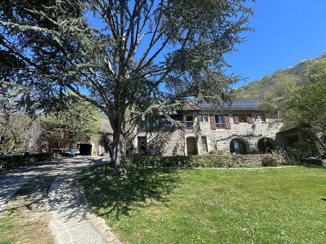 Maison 6 pièces 166 m²