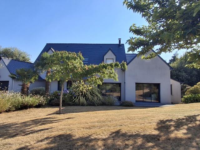 Maison 6 pièces 166 m²