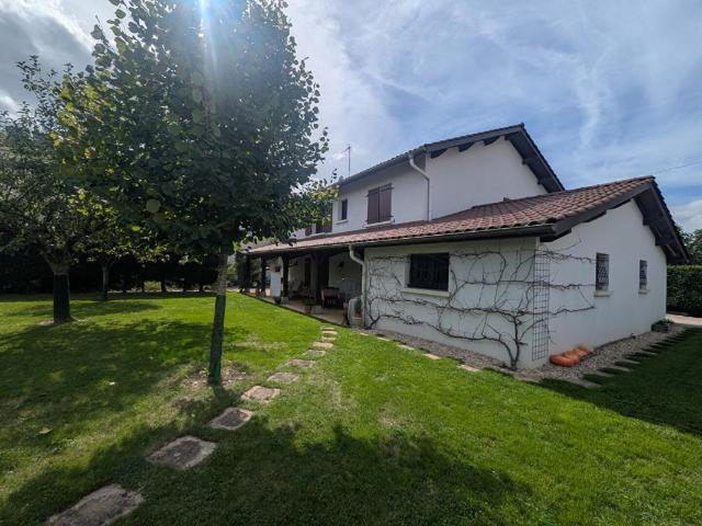 Maison 6 pièces 166 m²
