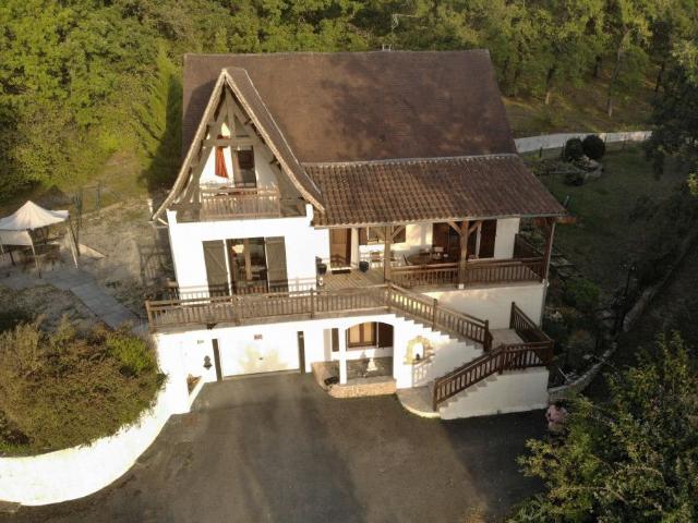 Maison 6 pièces 166 m²