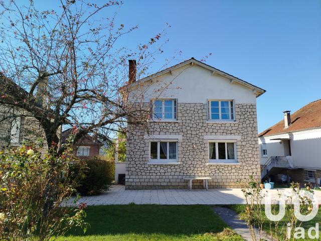 Maison 6 pièces 166 m²