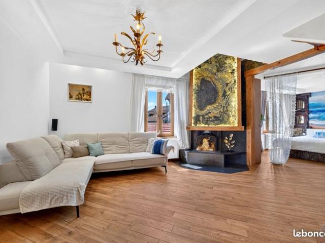 Maison 6 pièces 166 m²