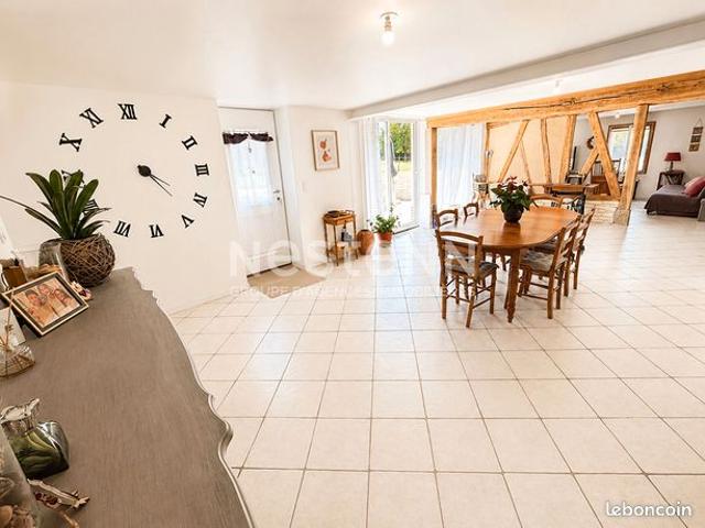 Maison 6 pièces 166 m²