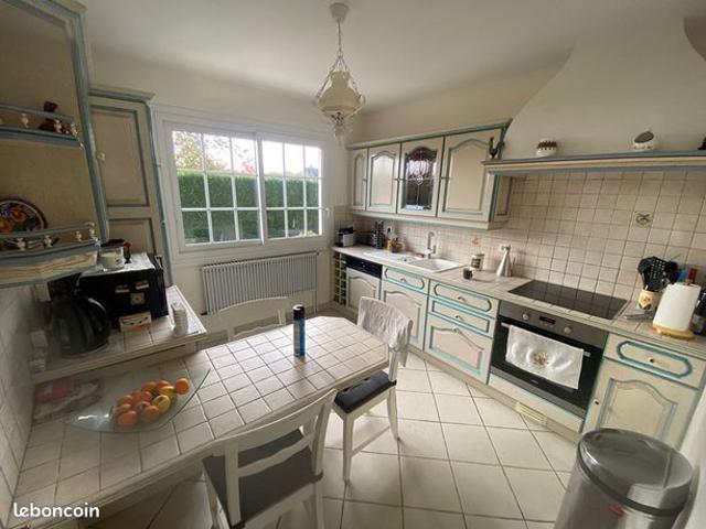 Maison 6 pièces 166 m²