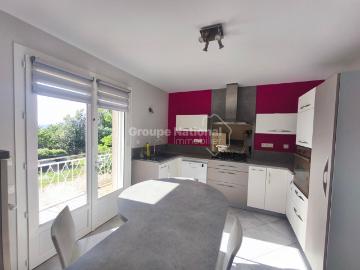 Maison 6 pièces 166 m²