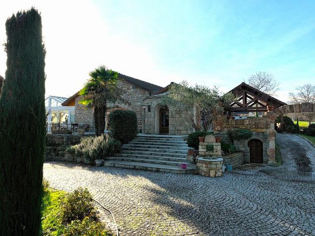 Maison 6 pièces 167 m²