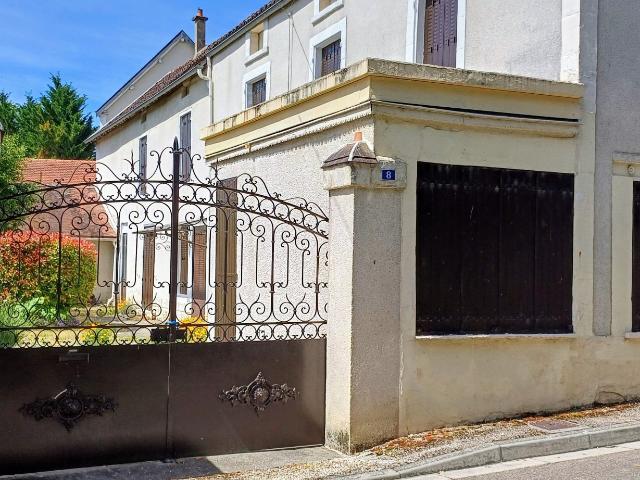Maison 6 pièces 167 m²