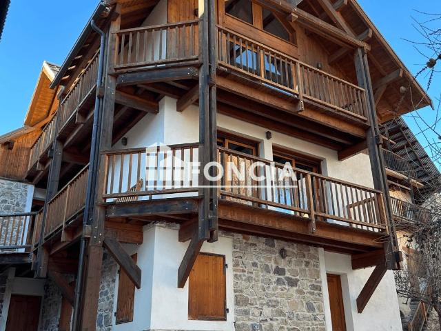 Maison 6 pièces 167 m²