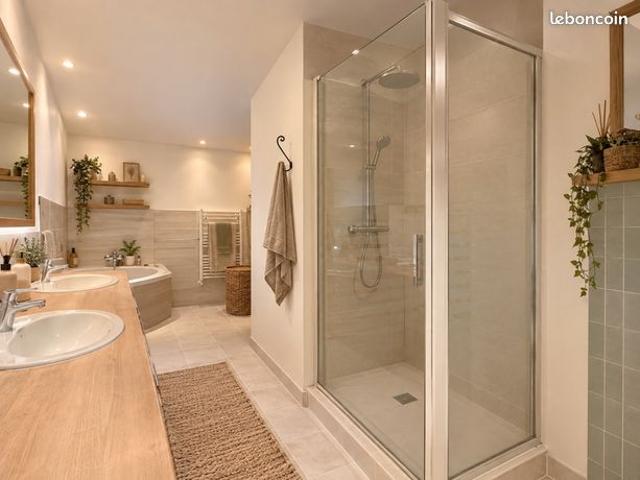 Maison 6 pièces 167 m²