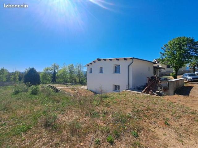 Maison 6 pièces 167 m²