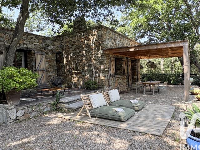 Maison 6 pièces 168 m²