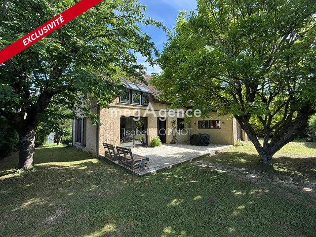 Maison 6 pièces 168 m²
