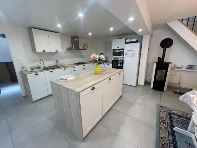 Maison 6 pièces 168 m²