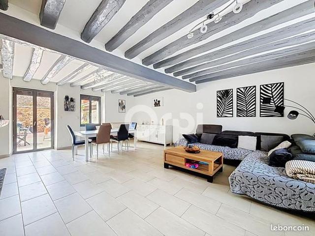 Maison 6 pièces 187 m²