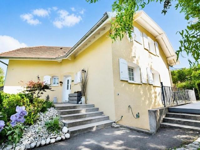 Maison 6 pièces 169 m²