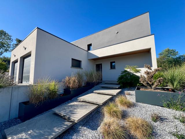 Maison 6 pièces 160 m²