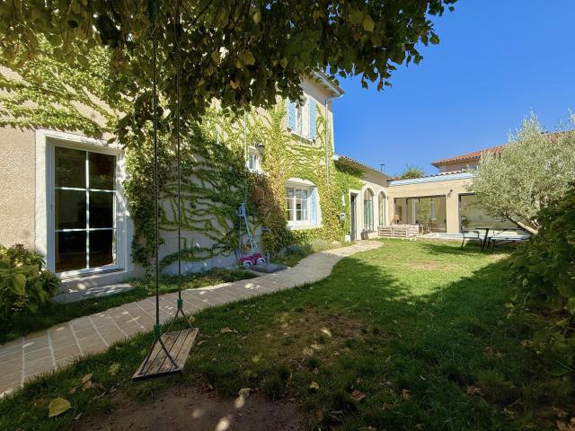Maison 6 pièces 160 m²