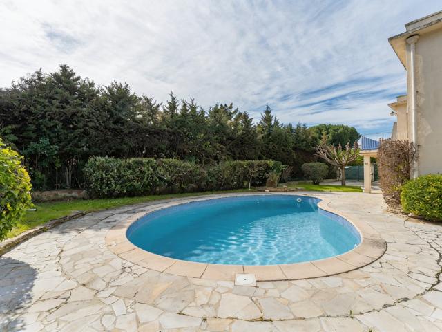 Maison 6 pièces 160 m²