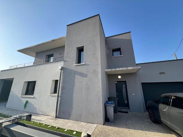 Maison 6 pièces 160 m²