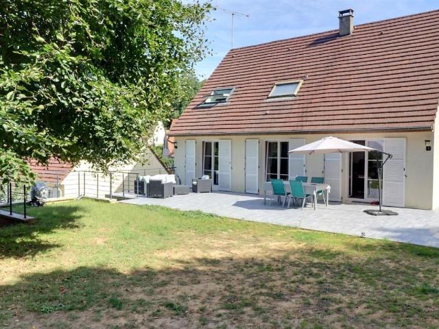 Maison 6 pièces 160 m²