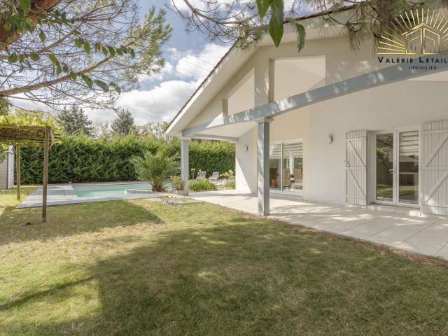 Maison 6 pièces 160 m²