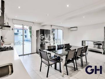 Maison 6 pièces 160 m²