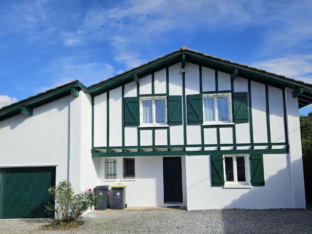 Maison 6 pièces 160 m²