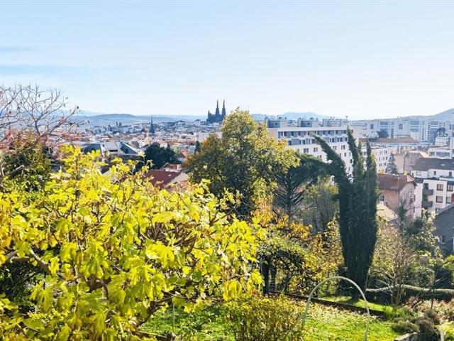 Maison 6 pièces 160 m²