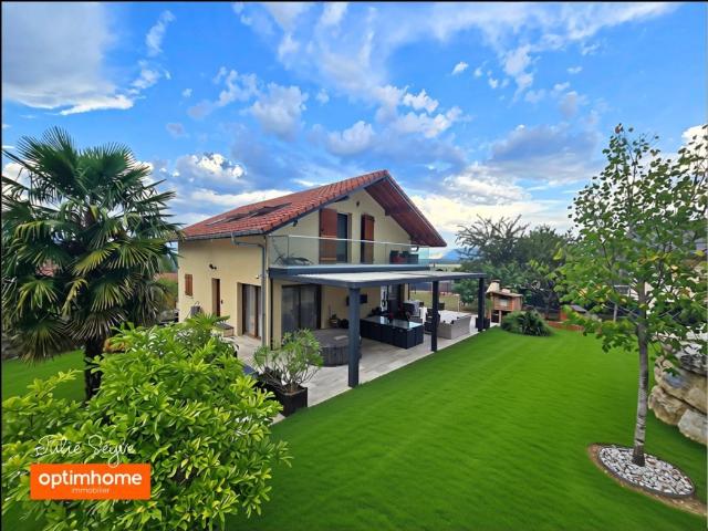 Maison 6 pièces 160 m²