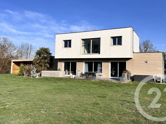 Maison 6 pièces 160 m²