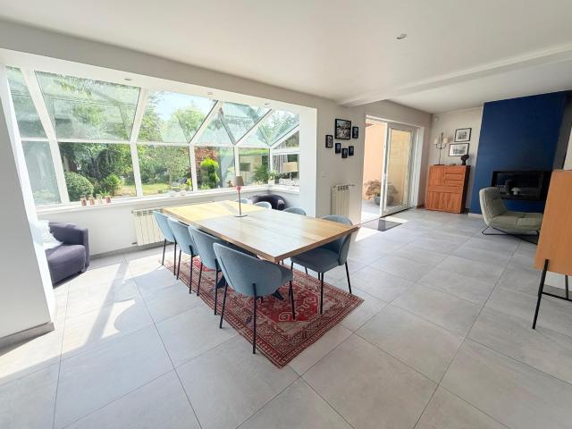 Maison 6 pièces 160 m²