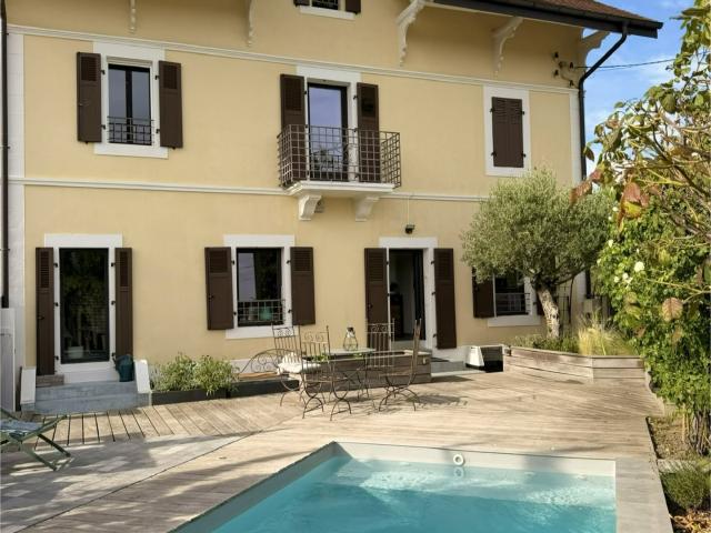 Maison 6 pièces 160 m²