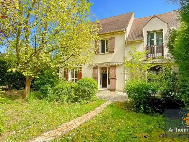 Maison 6 pièces 160 m²