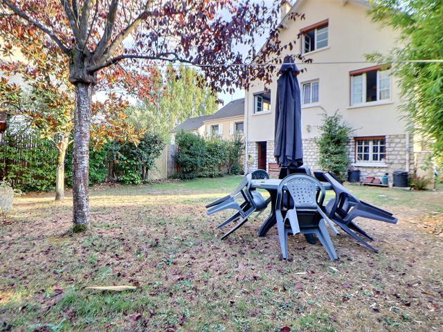 Maison 6 pièces 160 m²