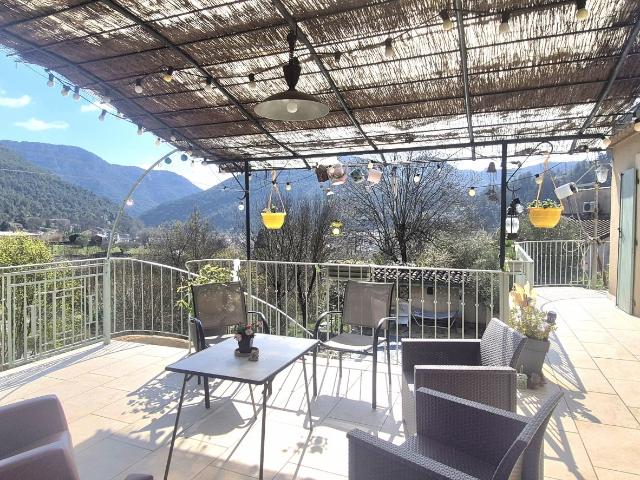 Maison 6 pièces 160 m²