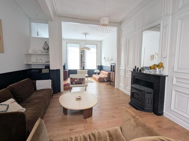 Maison 6 pièces 160 m²