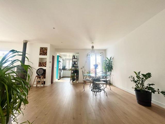 Maison 6 pièces 160 m²