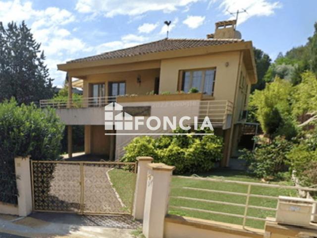 Maison 6 pièces 160 m²