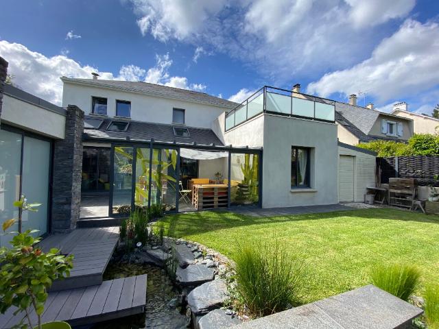 Maison 6 pièces 160 m²